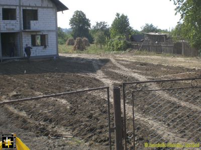 Casa Neemia - Topsoil
Keywords: Sep15;Casa.Neemia