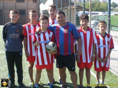 Training Session for the Five-a-side team
Keywords: Aug16;SportKit;pub1609s;News1701j