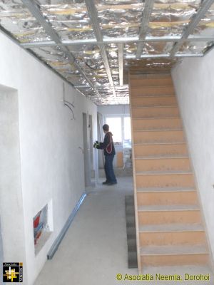 Casa Neemia: Ceiling installation
Keywords: Feb17