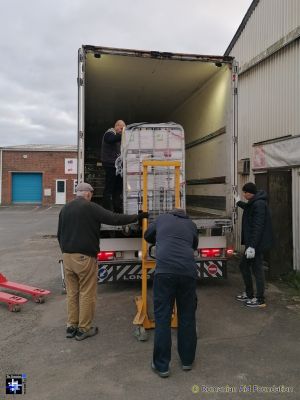 Loading at Billingshurst
Keywords: nov24;load24-02;pub2412d