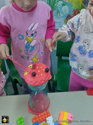 Three Beats
New materials at a kindergarten

Keywords: apr25