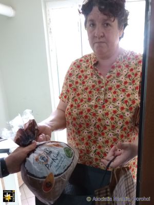 Donation of Food
Keywords: jun26;pub2606j