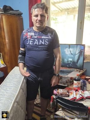 A donation of a mattress and some snacks
The snacks were provided in bulk from the Romanian National Food Bank
Keywords: jun26;pub2607j