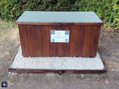Clothing Drop-box, Horley
Located at St Francis Church, Balcombe Road.
Keywords: sep26;pub2610o
